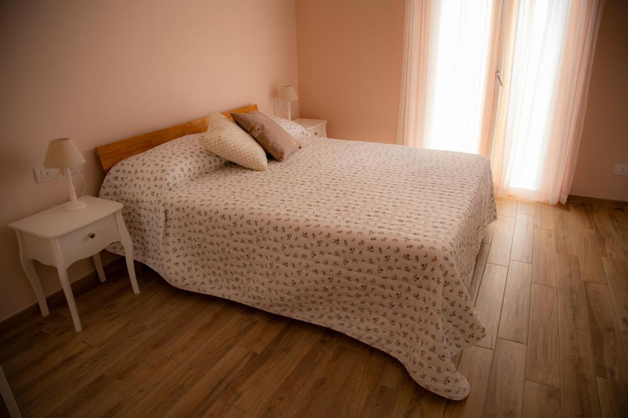 Bed and Breakfast Il Granello à Fiumicino Extérieur photo