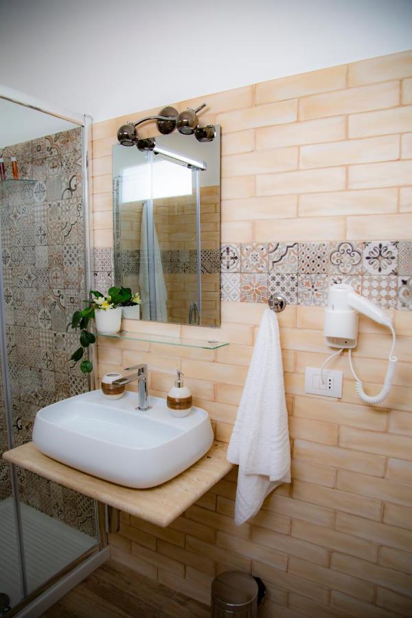 Bed and Breakfast Il Granello à Fiumicino Extérieur photo